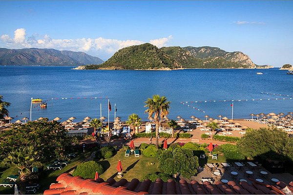 O turismo em Marmaris ganha vida no verão